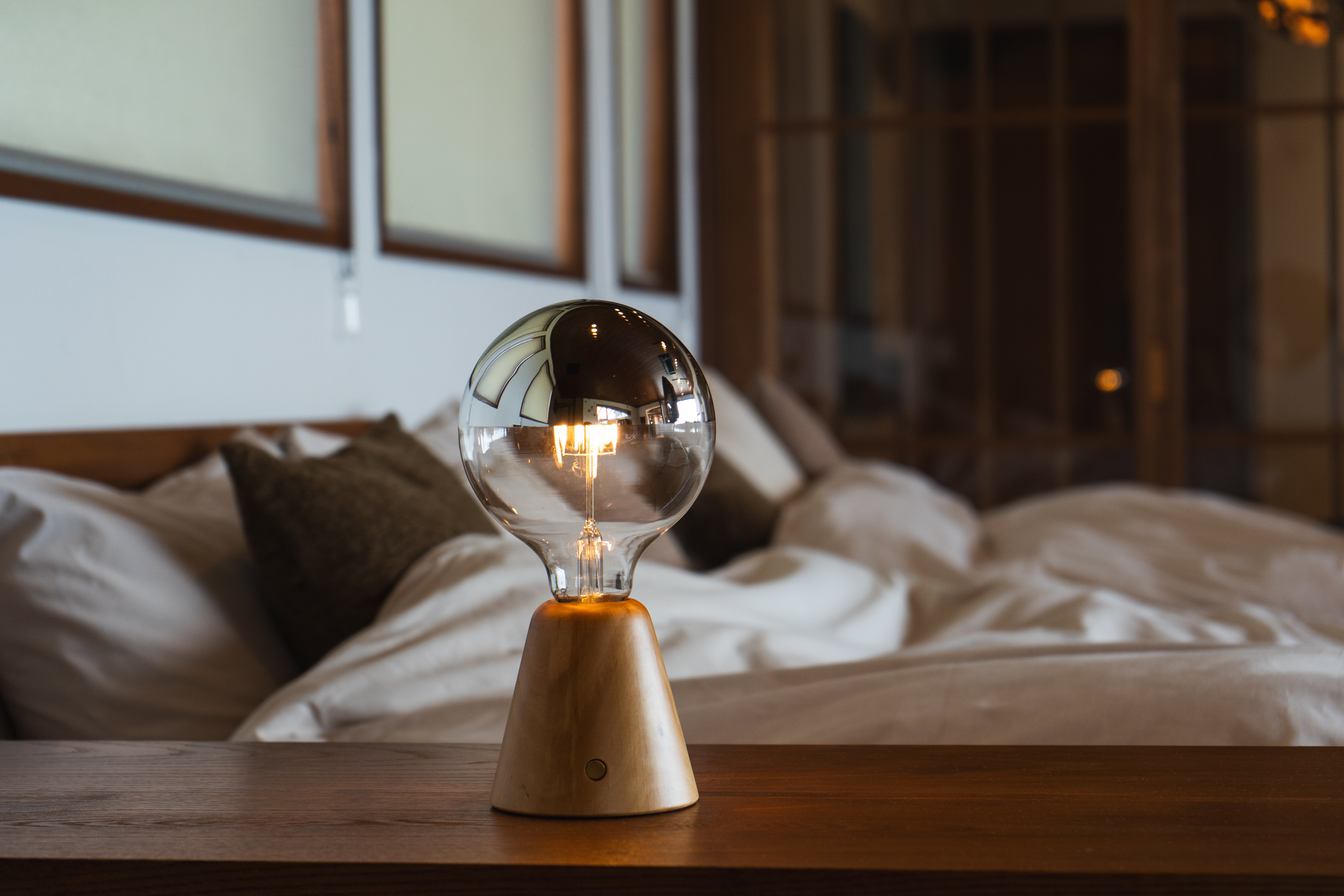 CABLESS01 LED Portable Lamp G125 Half Sphere Globe Light Bulb Set Neutral